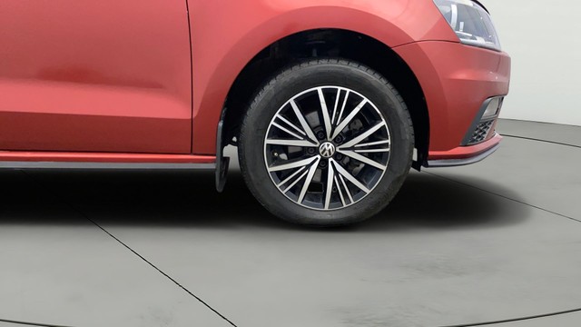 Second-hand 2020 Volkswagen Vento 1.0 TSI Highline for sale in Lucknow-23
