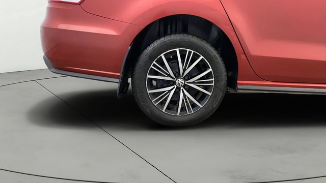 Second-hand 2020 Volkswagen Vento 1.0 TSI Highline for sale in Lucknow-24