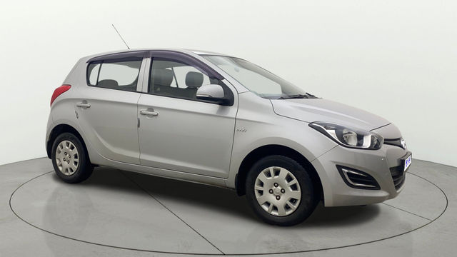 Second-hand 2013 Hyundai i20 Magna for sale in Bangalore