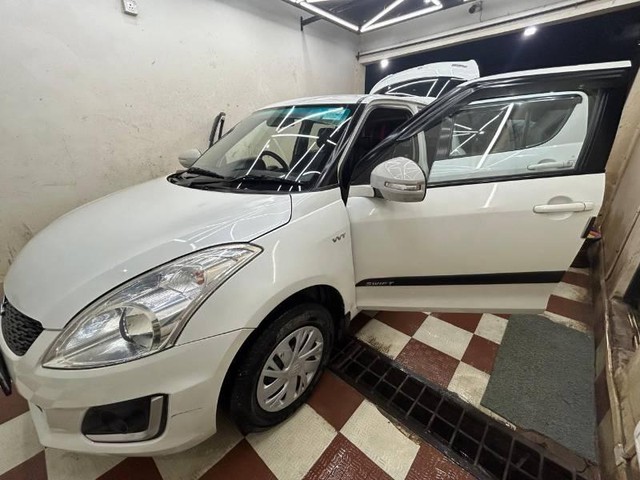 Second-hand 2017 Maruti Suzuki Swift VXI for sale in Guwahati-4