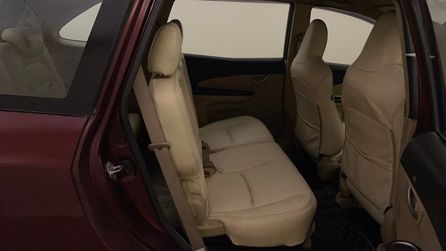 Second-hand 2016 Ford Figo Ambiente Diesel for sale in Bangalore-33