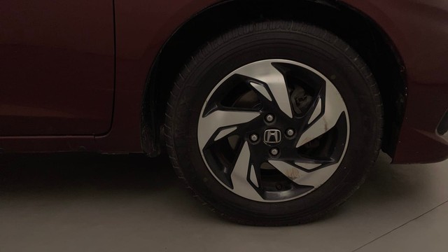 Second-hand 2016 Ford Figo Ambiente Diesel for sale in Bangalore-17