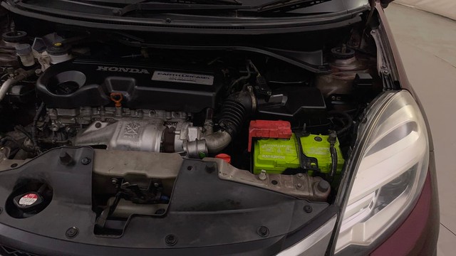 Second-hand 2016 Ford Figo Ambiente Diesel for sale in Bangalore-39