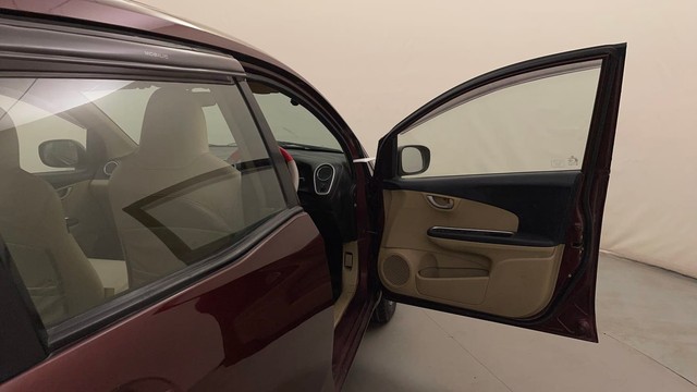 Second-hand 2016 Ford Figo Ambiente Diesel for sale in Bangalore-16