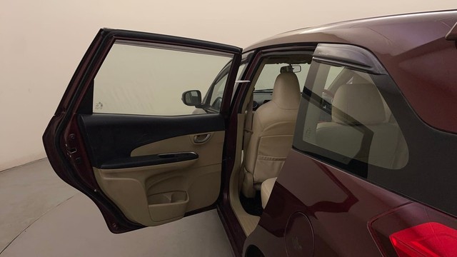 Second-hand 2016 Ford Figo Ambiente Diesel for sale in Bangalore-31