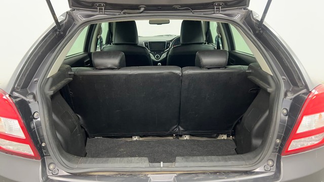 Second-hand 2017 Maruti Suzuki Baleno Alpha Diesel for sale in Pune-9