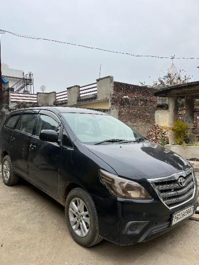 Toyota Innova 2.5 G (Diesel) 7 Seater BS III Second-hand 2008 Toyota Innova 2.5 G (Diesel) 7 Seater BS III for sale in Dasuya-7