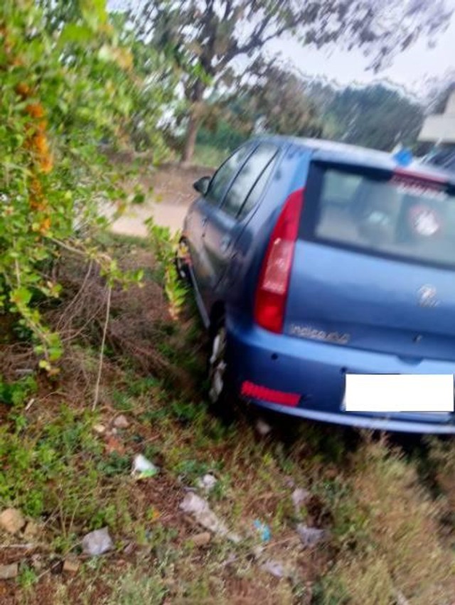 Second-hand 2013 Tata Indica V2 LX for sale in Kothagudem-2