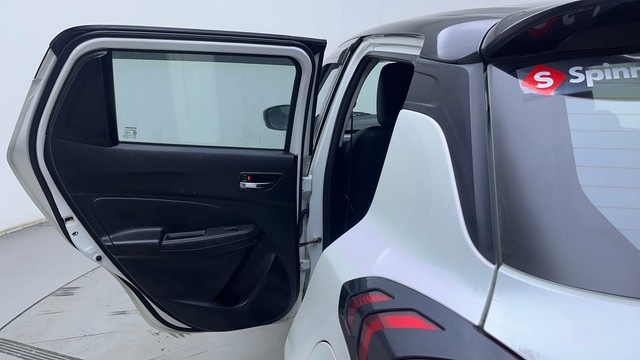 Second-hand 2022 Maruti Suzuki Swift ZXI Plus DT for sale in Hyderabad-31