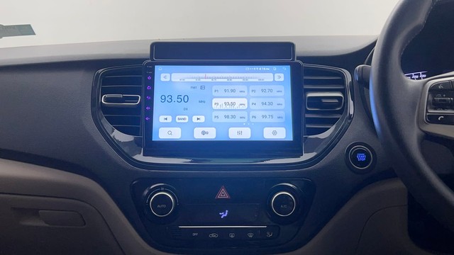 Second-hand 2022 Hyundai Verna SX Diesel for sale in Kolkata-37