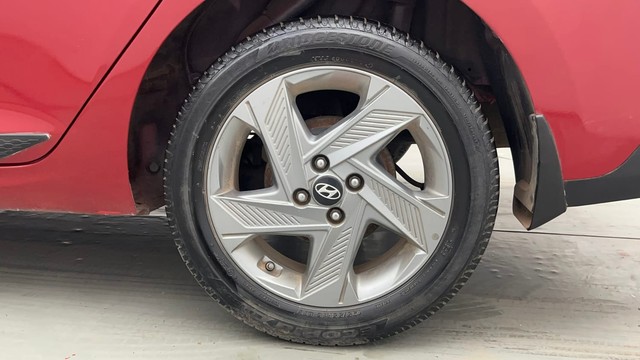 Second-hand 2022 Hyundai Verna SX Diesel for sale in Kolkata-19