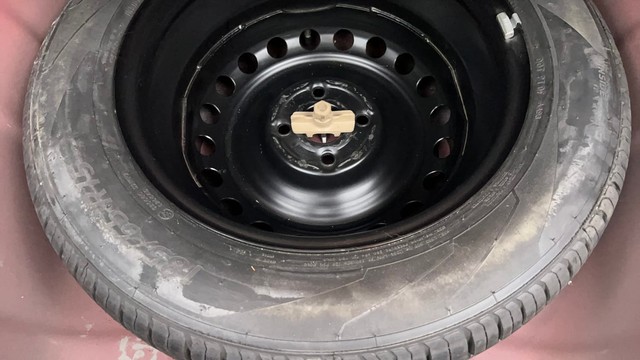 Second-hand 2022 Hyundai Verna SX Diesel for sale in Kolkata-21