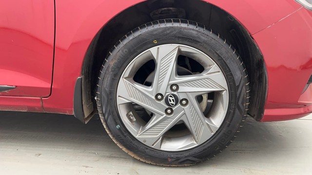 Second-hand 2022 Hyundai Verna SX Diesel for sale in Kolkata-17