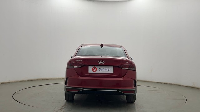 Second-hand 2022 Hyundai Verna SX Diesel for sale in Kolkata-4