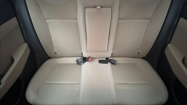 Second-hand 2022 Hyundai Verna SX Diesel for sale in Kolkata-28