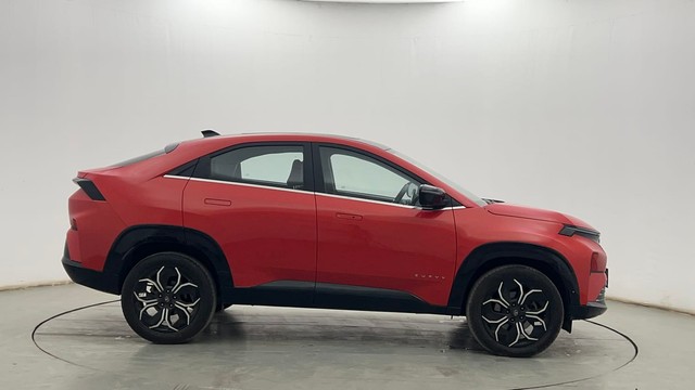 Second-hand 2024 Tata Curvv Accomplished Plus A Diesel for sale in Kolkata-2