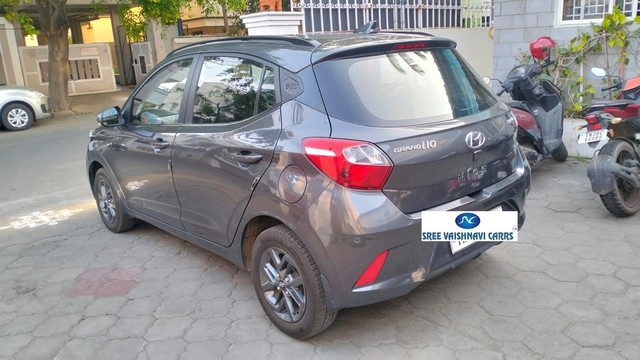 Second-hand 2020 Hyundai Grand i10 Nios AMT Sportz for sale in Coimbatore-12