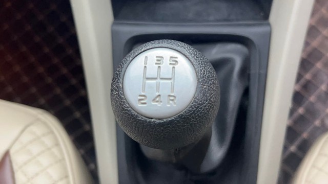 Second-hand 2017 Maruti Celerio VXI for sale in Kolkata-12