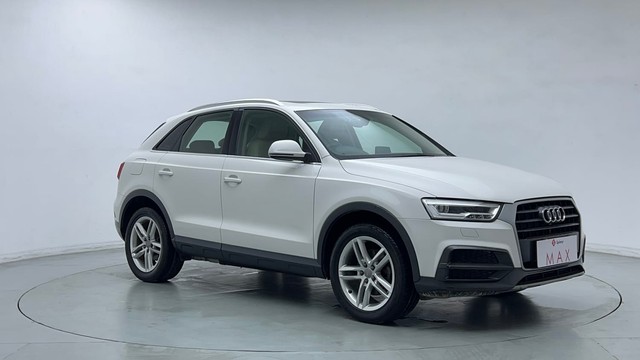 Second-hand 2018 Audi Q3 30 TFSI Premium FWD for sale in Gurgaon-1
