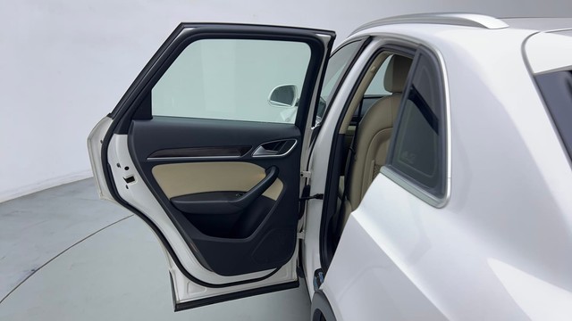 Second-hand 2018 Audi Q3 30 TFSI Premium FWD for sale in Gurgaon-28