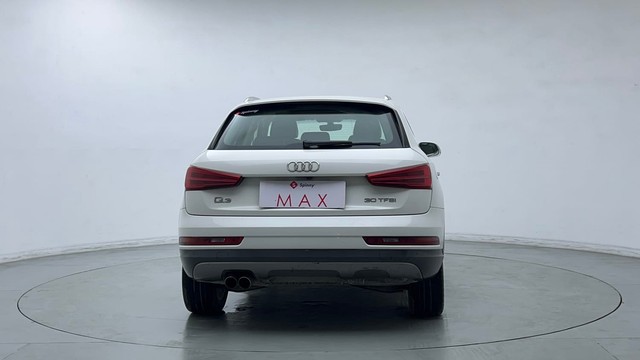 Second-hand 2018 Audi Q3 30 TFSI Premium FWD for sale in Gurgaon-4