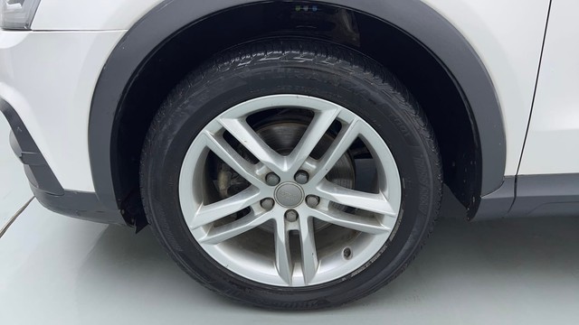 Second-hand 2018 Audi Q3 30 TFSI Premium FWD for sale in Gurgaon-20