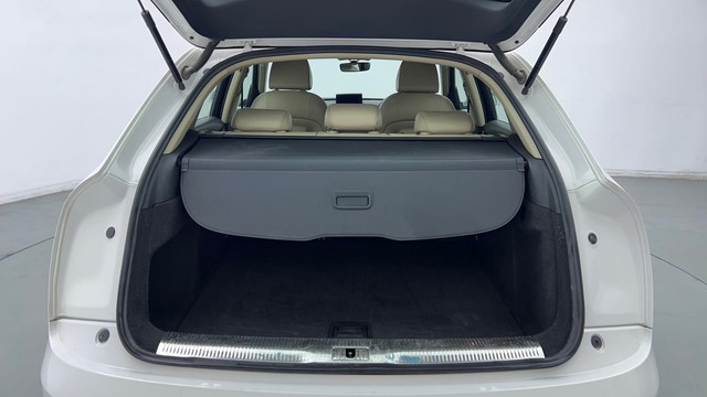 Second-hand 2018 Audi Q3 30 TFSI Premium FWD for sale in Gurgaon-9