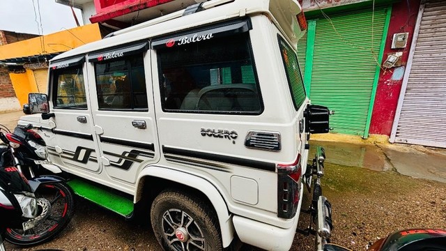 Second-hand 2021 Mahindra Bolero B4 BSVI for sale in Katni-8
