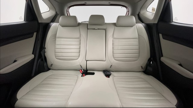 Second-hand 2019 Kia Seltos GTX Plus for sale in Jaipur-37