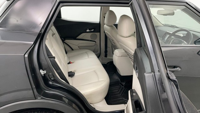 Second-hand 2022 Mahindra XUV300 W8 Opt for sale in Jaipur-35