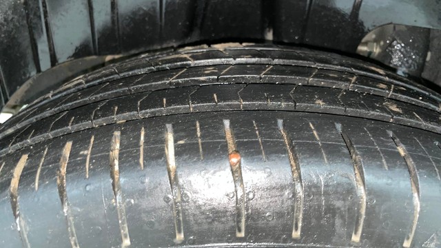 Second-hand 2022 Mahindra XUV300 W8 Opt for sale in Jaipur-39