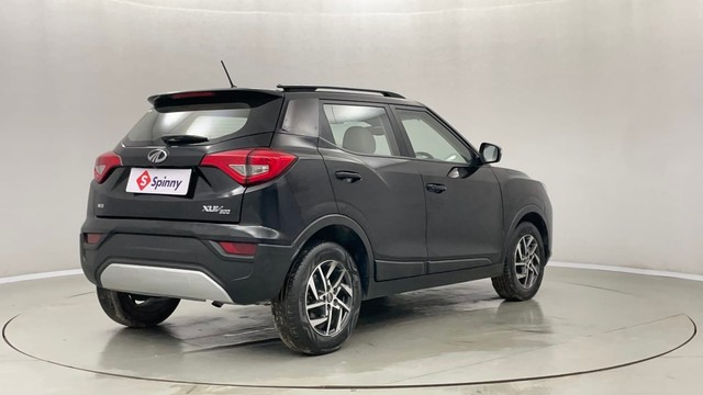 Second-hand 2022 Mahindra XUV300 W8 Opt for sale in Jaipur-3