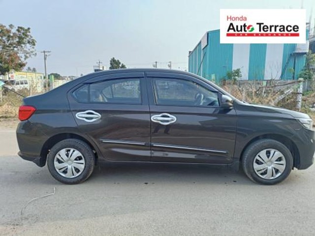Honda Amaze 2nd Gen S BSVI Second-hand 2021 Honda Amaze 2nd Gen S BSVI for sale in Tiruchirappalli-3
