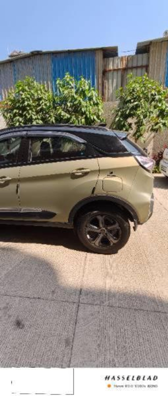 Second-hand 2022 Tata Nexon XZA Plus Kaziranga Edition AMT for sale in Pune-8