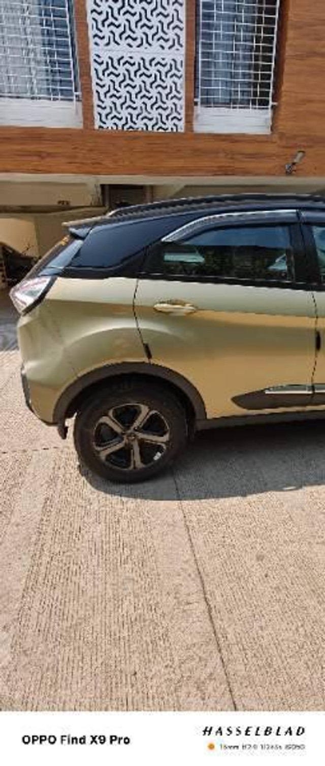 Second-hand 2022 Tata Nexon XZA Plus Kaziranga Edition AMT for sale in Pune-7