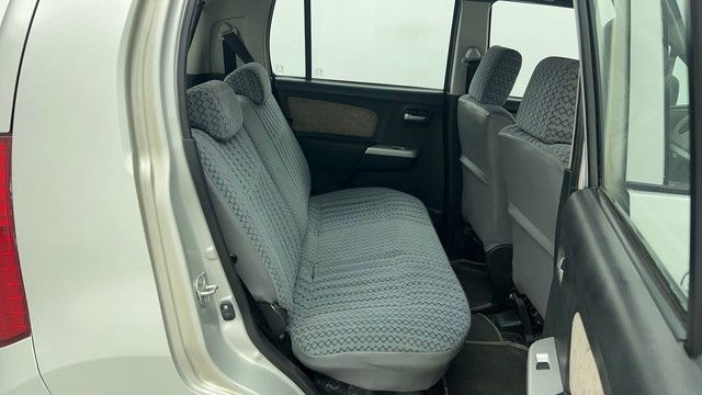 Second-hand 2013 Maruti Suzuki Wagon R VXI for sale in Chennai-27