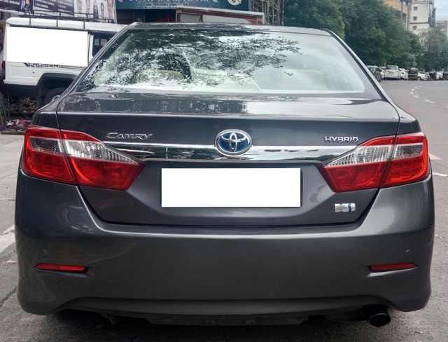 Toyota Camry Hybrid Second-hand 2014 Toyota Camry Hybrid for sale in Mumbai-6