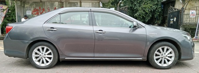Toyota Camry Hybrid Second-hand 2014 Toyota Camry Hybrid for sale in Mumbai-4