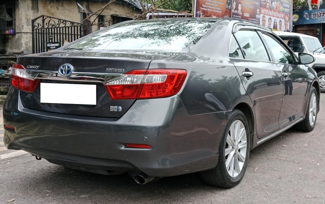 Toyota Camry Hybrid Second-hand 2014 Toyota Camry Hybrid for sale in Mumbai-8