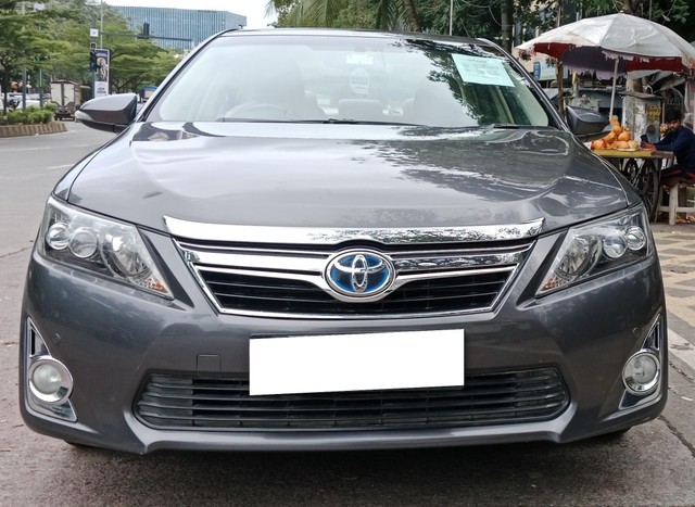 Toyota Camry Hybrid Second-hand 2014 Toyota Camry Hybrid for sale in Mumbai-0