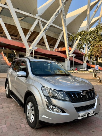 Mahindra XUV500 W6 2WD Second-hand 2016 Mahindra XUV500 W6 2WD for sale in New Delhi