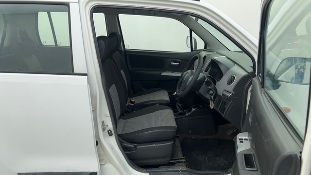 Second-hand 2012 Maruti Suzuki Wagon R LXI BSVI for sale in Ahmedabad-15