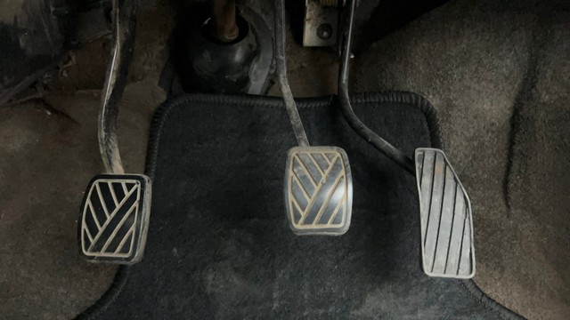 Second-hand 2012 Maruti Suzuki Wagon R LXI BSVI for sale in Ahmedabad-14