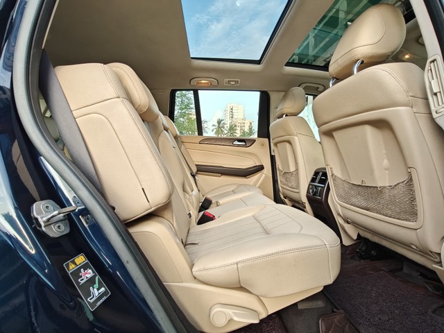 Mercedes-Benz GLS 350d 4MATIC Second-hand 2019 Mercedes-Benz GLS 350d 4MATIC for sale in Mumbai-12