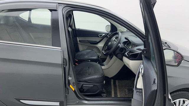 Second-hand 2022 Tata Tigor XZ Plus CNG BSVI for sale in New Delhi-15