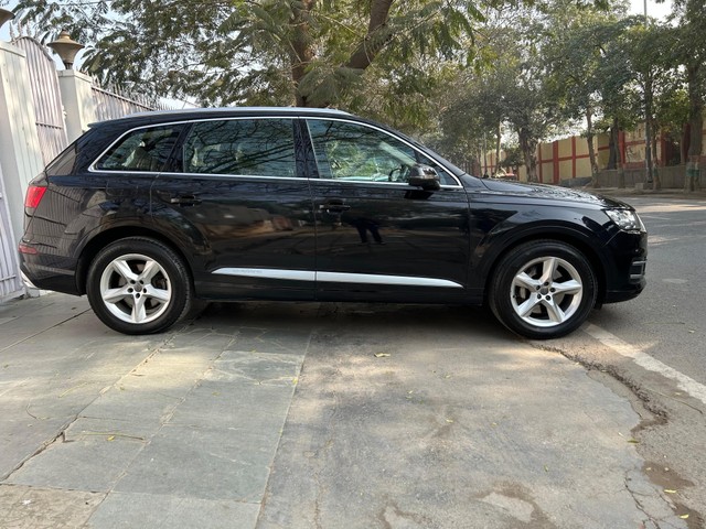 Audi Q7 40 TFSI Quattro Technology Second-hand 2019 Audi Q7 40 TFSI Quattro Technology for sale in New Delhi-1