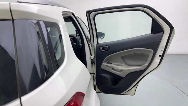 Second-hand 2016 Ford Ecosport 1.5 Ti VCT MT Titanium for sale in Noida-37