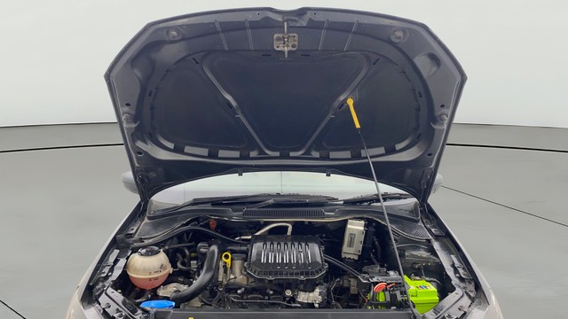 Second-hand 2018 Volkswagen Polo 1.0 MPI Highline Plus for sale in Chennai-19