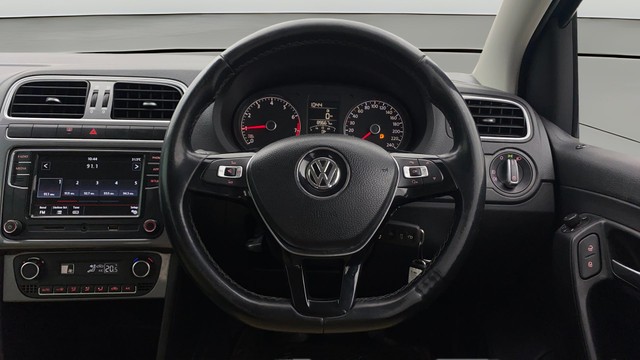 Second-hand 2018 Volkswagen Polo 1.0 MPI Highline Plus for sale in Chennai-2