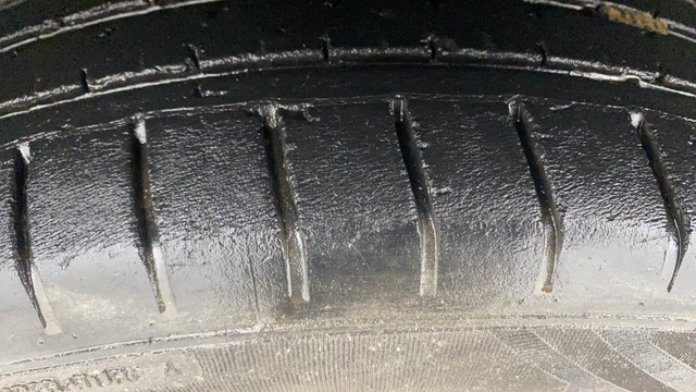 Second-hand 2018 Volkswagen Polo 1.0 MPI Highline Plus for sale in Chennai-4